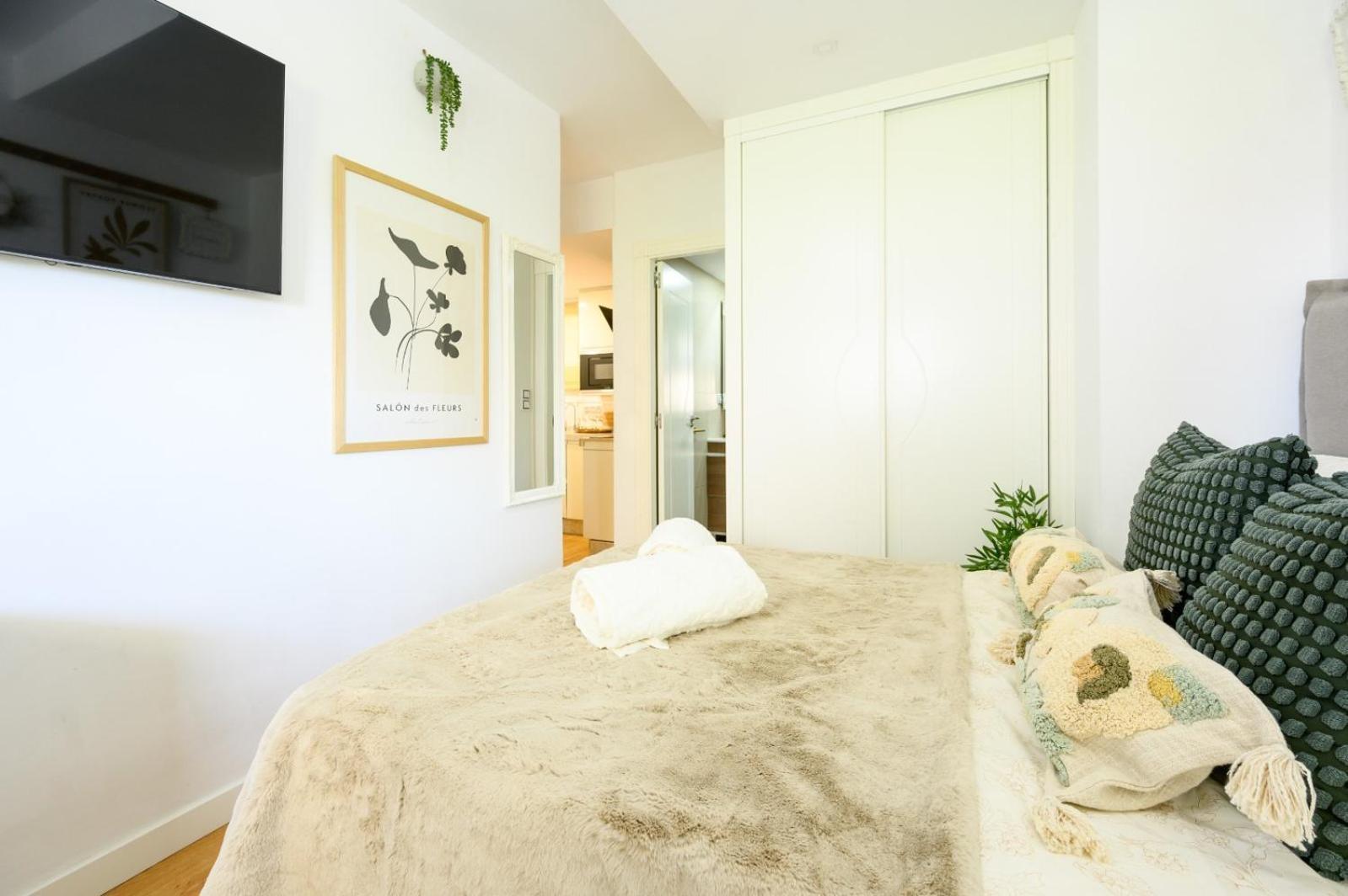 Apartment Estudio Con Parking Teatinos Living