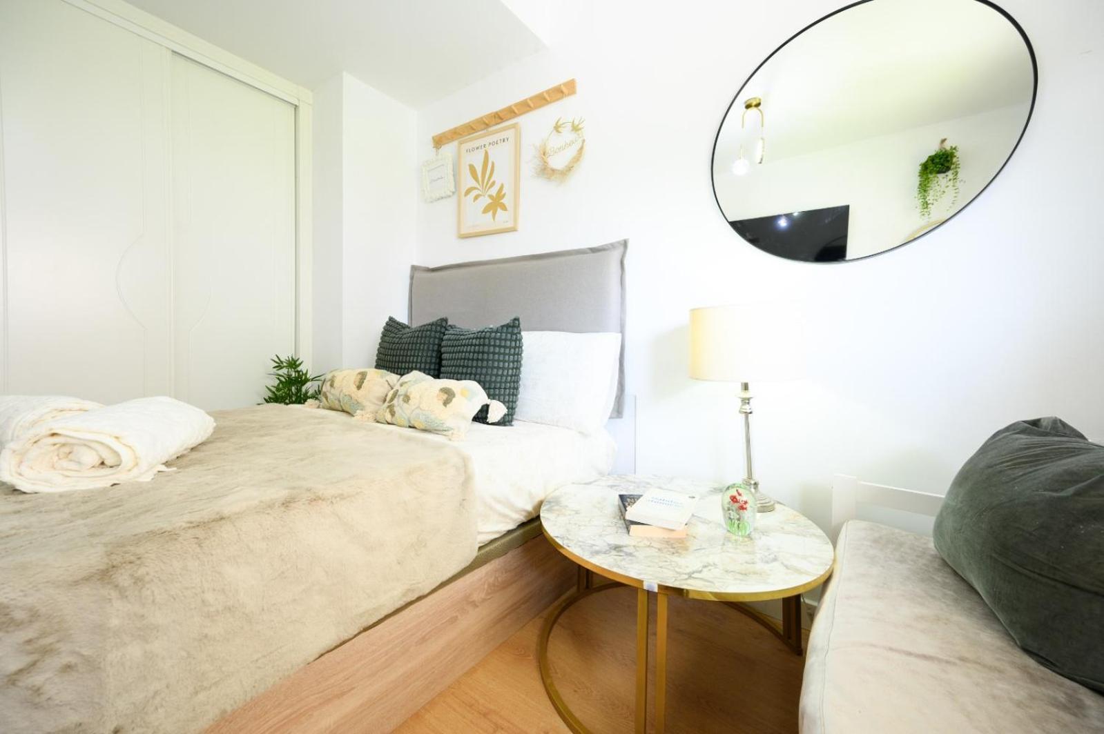 Apartment Estudio Con Parking Teatinos Living Málaga